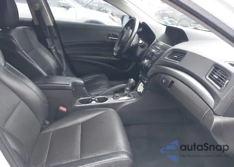 2015 Acura Ilx 2.0L z USA, uszkodzony, nr VIN 19VDE1F38FE009421